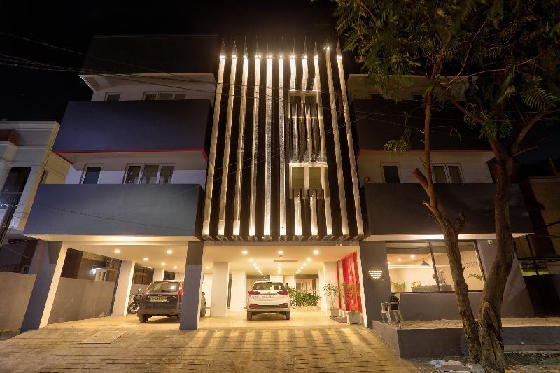 Oyo Townhouse 87 Spartan Nagar Chennai Ngoại thất bức ảnh